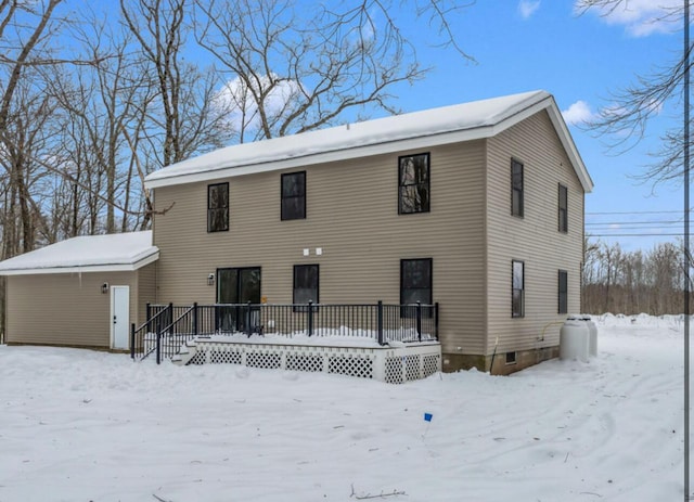 view of front facade with a deck