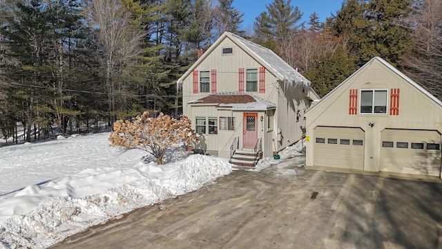 view of front of house featuring a garage