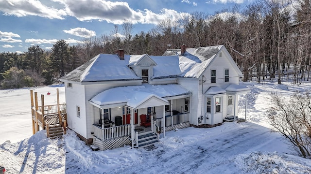 view of front of home with covered porch