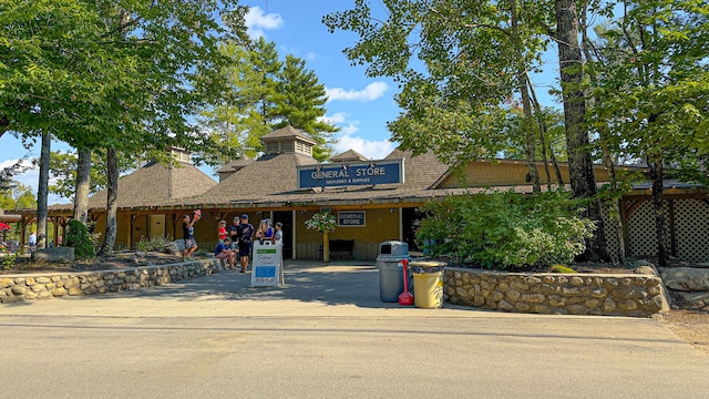 view of building exterior