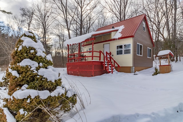 view of front of property