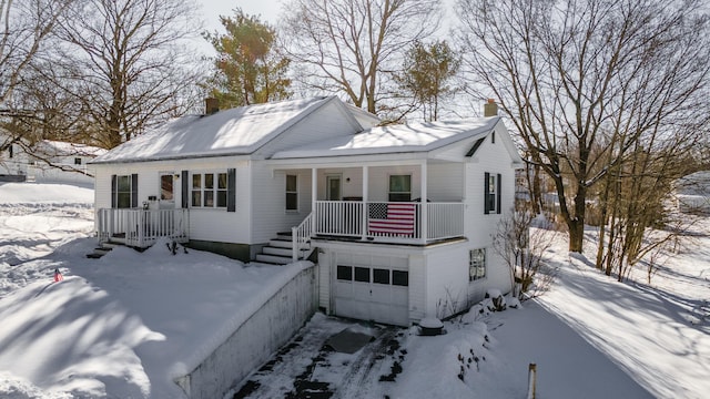 view of front of home featuring a garage