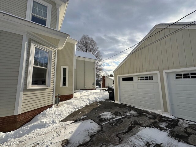 98 Fountain St, Bangor, ME 04401 - view of snow covered garage