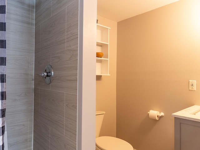 27 Orchard Ln, Minot, ME 04258 - full bath featuring a tile shower and vanity