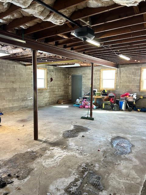 148 School St, Sanford, ME 04073 - photo 35