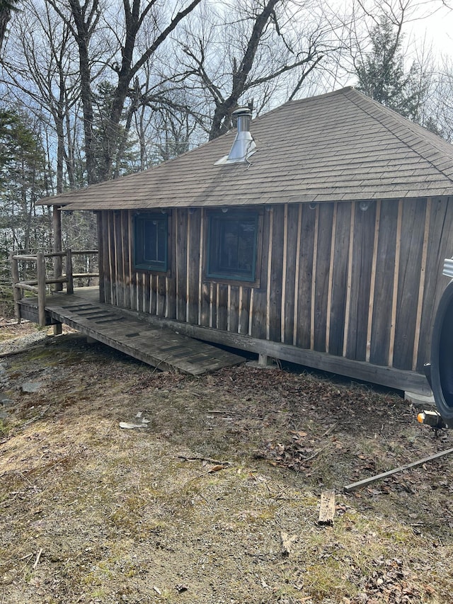 45 Dickson Rd, Carrying Place Town Twp, ME 04961 - view of side of property
