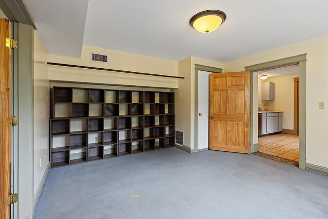 6 Stoddard Ln, Hallowell, ME 04347 - unfurnished bedroom with carpet flooring and baseboards