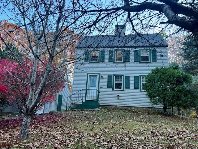 view of colonial inspired home