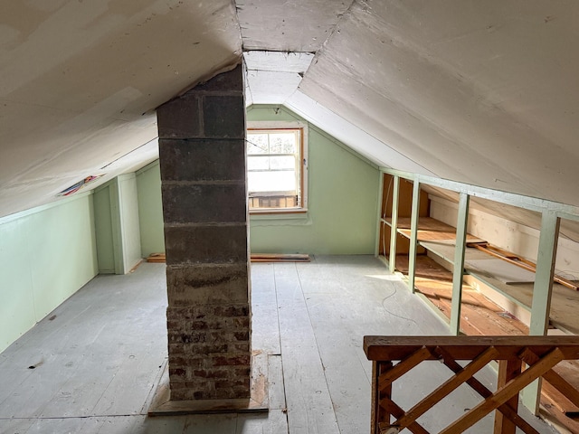 bonus room with vaulted ceiling