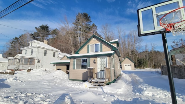 Listing photo 3 for 48 Murray St, Bingham ME 04920