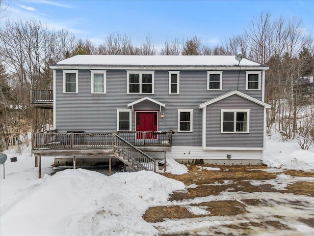 view of front of house featuring a wooden deck