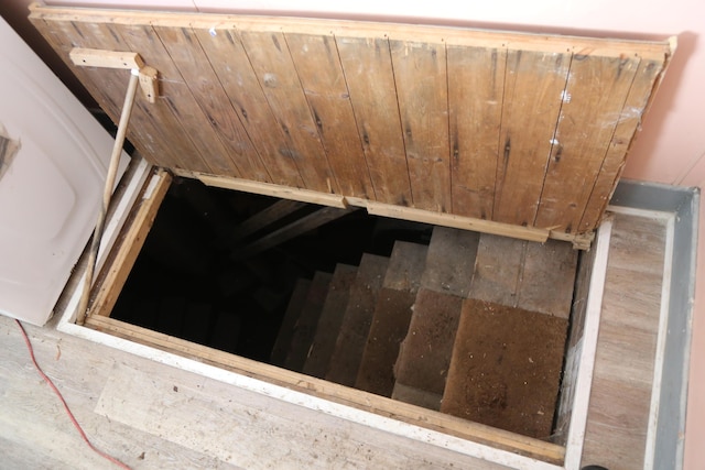 view of entry to storm shelter