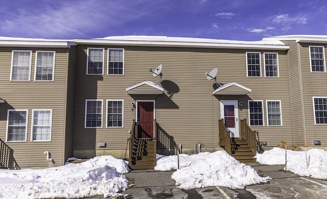 view of front of property with entry steps