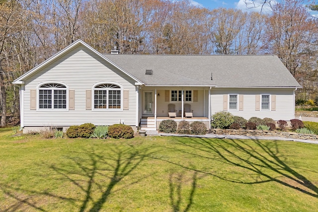 23 Sunny Acres Ln, Boothbay, ME 04537 - single story home featuring a front lawn, a shingled roof, and a porch
