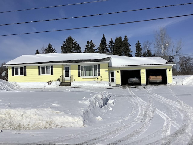 view of front of home featuring an attached garage