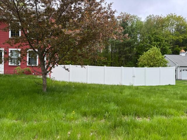 30 Hubbard St, Saco, ME 04072 - view of yard featuring a garage