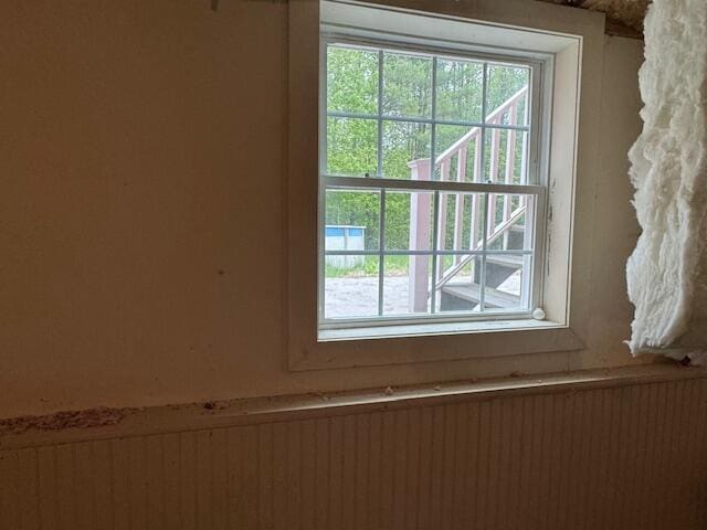 30 Hubbard St, Saco, ME 04072 - detailed view of a wainscoted wall