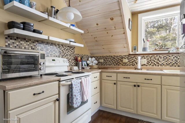 934 Wiscasset Rd, Boothbay, ME 04537
