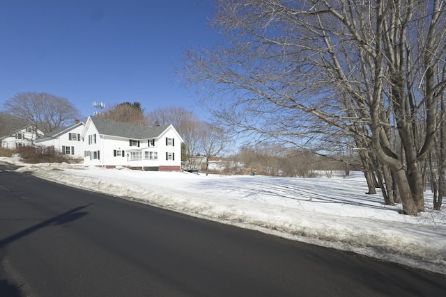 view of front of house