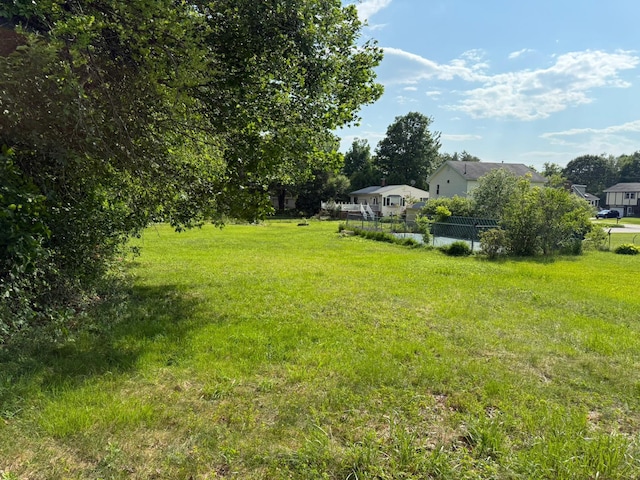 373 Pond Rd, Lewiston, ME 04240 - view of yard