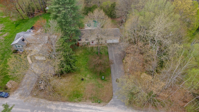 aerial view of property and surrounding area