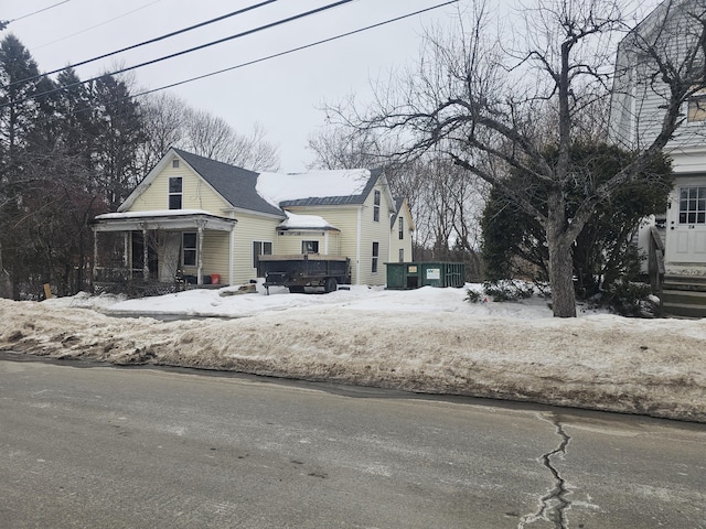 view of front of home