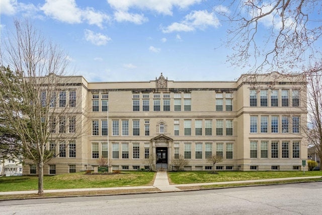 view of building exterior