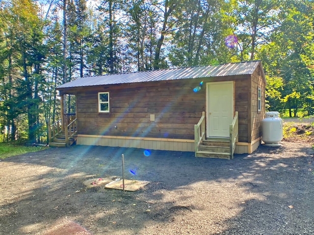 view of outbuilding