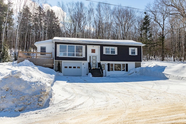 Listing photo 2 for 201 Walker Settlement Rd, Island Falls ME 04747