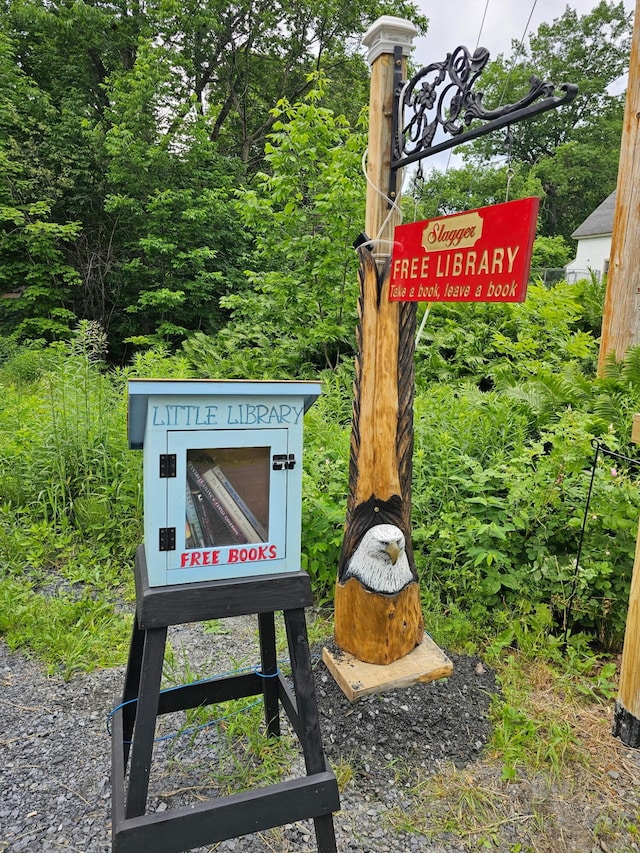 51 N Guilford Rd, Monson, ME 04464 - exterior view