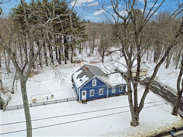 view of front of house featuring fence