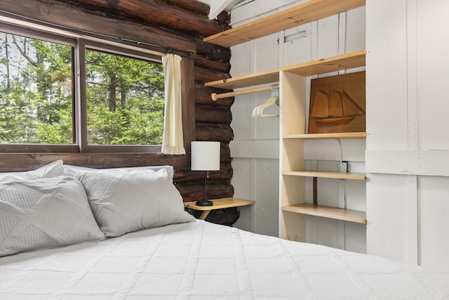 14 Crooked Pine Rd, Boothbay Harbor, ME 04538 - bedroom featuring log walls