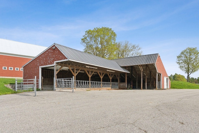 49 Megquier Rd, Gray, ME 04039 - view of horse barn