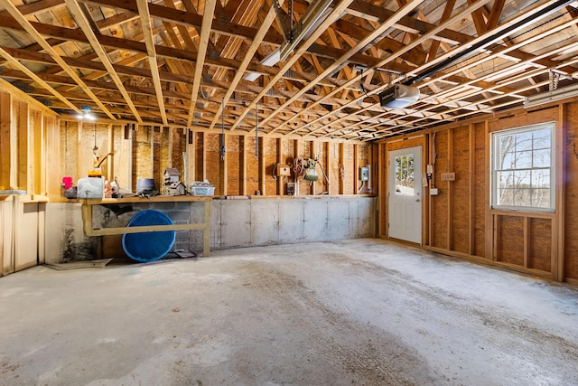 interior space featuring concrete flooring