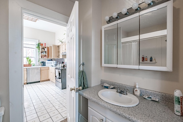 bathroom with vanity