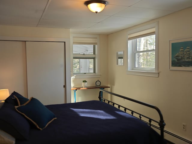 bedroom featuring a closet