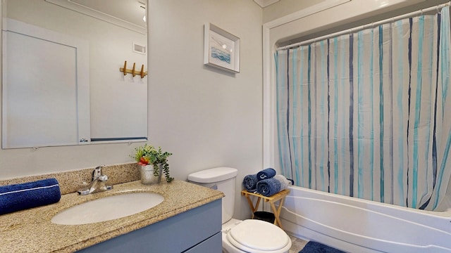 7 Dogleg Dr, Windham, ME 04062 - full bathroom featuring toilet, vanity, and shower / bath combo