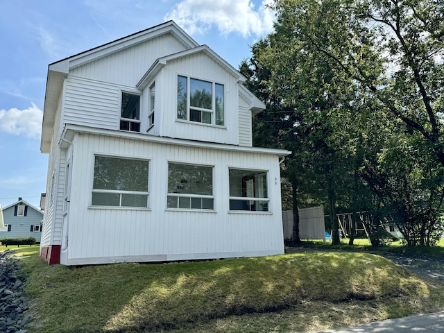 Listing photo 3 for 90 7th Ave, Madawaska ME 04756