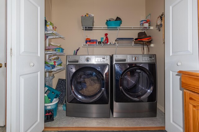 633 Main St, Madawaska, ME 04756 - washroom featuring washing machine and clothes dryer and laundry area