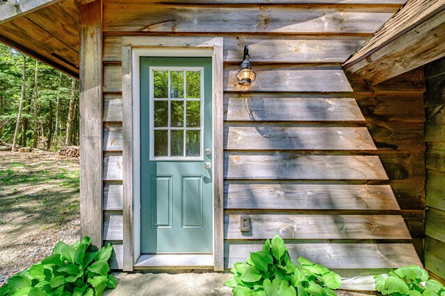 543 Middle Rd, Dresden, ME 04342 - view of doorway to property