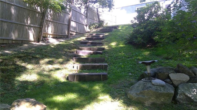 view of yard featuring fence