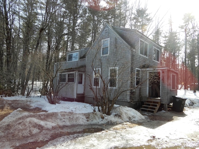 view of front of house featuring entry steps