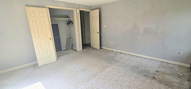 8 Cornerbrook Cir, Windham, ME 04062 - unfurnished bedroom featuring carpet floors, baseboards, and a closet
