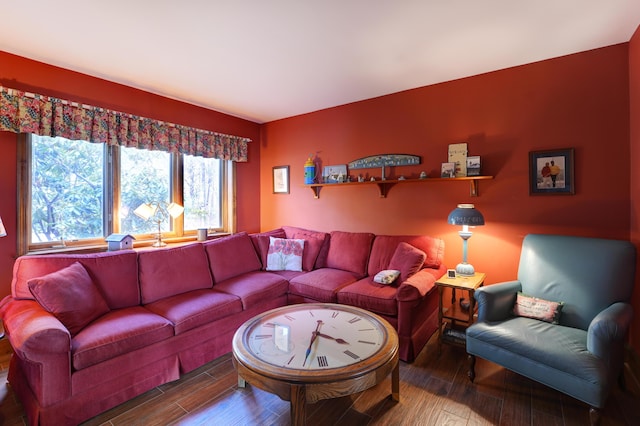 189 Mills Rd, Kennebunkport, ME 04046 - living area with wood finished floors
