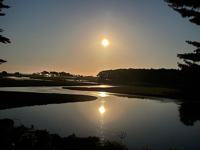 189 Mills Rd, Kennebunkport, ME 04046 - view of water feature