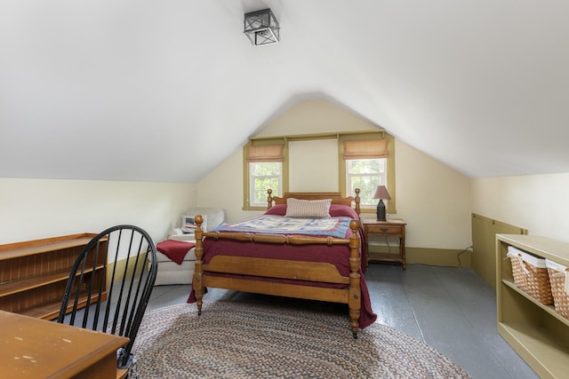 598 Walnut Hill Rd, North Yarmouth, ME 04097 - bedroom featuring vaulted ceiling