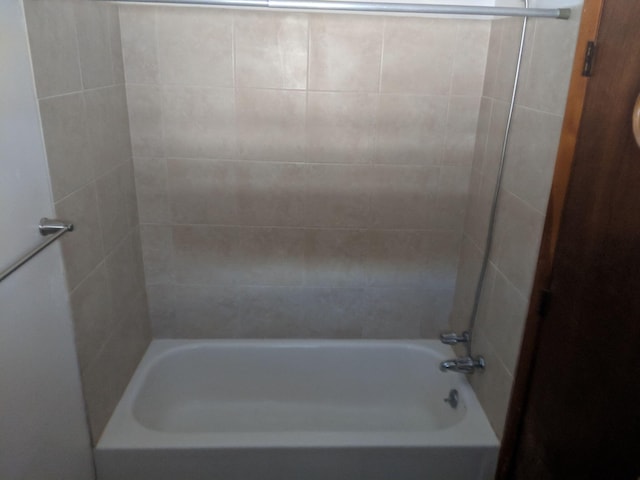 full bathroom with shower / tub combination