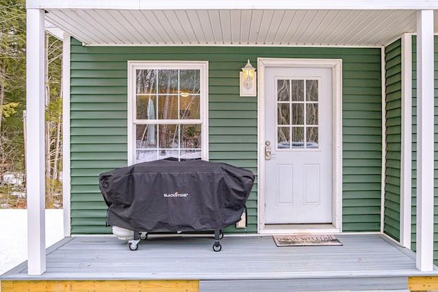 view of doorway to property