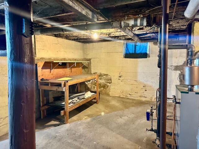 view of unfinished basement