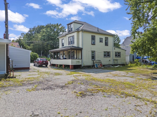 exterior space with driveway